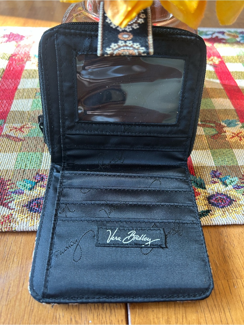 Vera Bradley Cafe Latte Snap Wallet - Picture 3 of 5